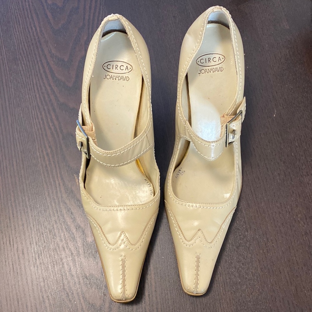 Bone colored Joan &David heels. Leather and gorgeous. Lightly worn